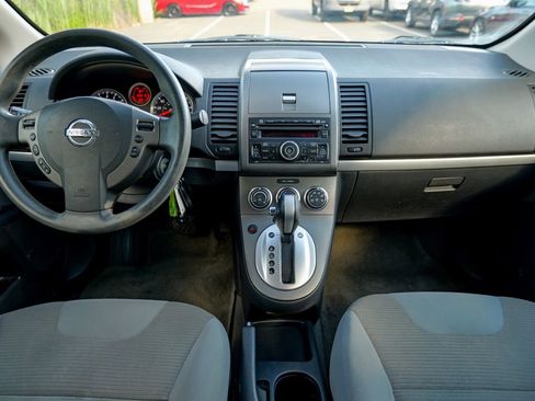 Used 2010 Nissan Sentra 2.0 S FWD image 25