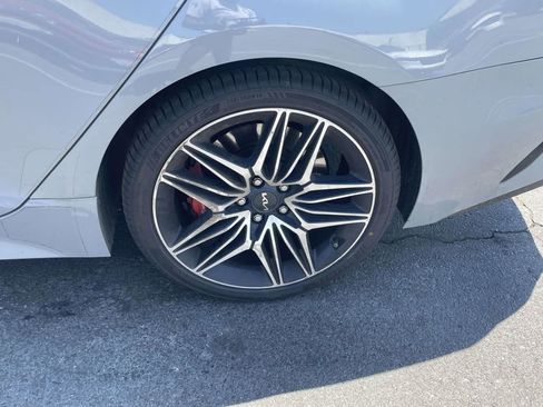 Used 2022 Kia Stinger GT2 AWD/4WD image 28