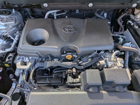 Used 2025 Toyota RAV4 XLE w/ Convenience Package image 23