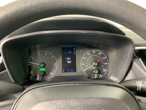 Used 2024 Toyota Corolla LE w/ LE Convenience Package FWD image 22