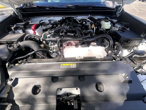 Used 2026 Toyota Tacoma SR5 RWD image 16