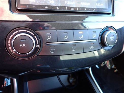 Used 2015 Nissan Altima 2.5 S w/ Sport Value Package image 18