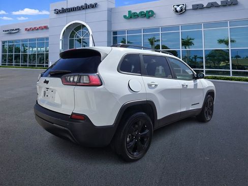 Used 2020 Jeep Cherokee Latitude Plus image 7