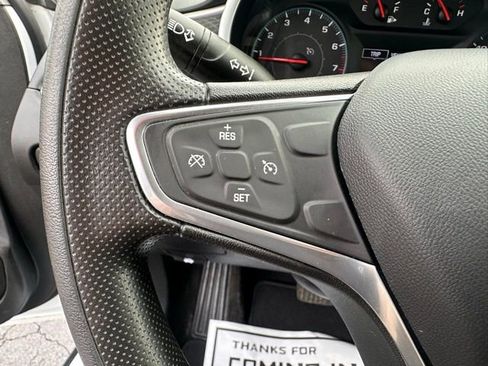 Used 2022 Chevrolet Malibu LT image 19