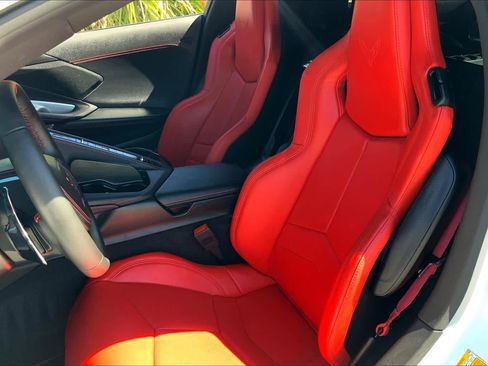 Used 2025 Chevrolet Corvette Stingray Coupe w/ 1LT image 7