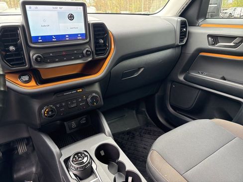 Used 2023 Ford Bronco Sport Badlands image 23
