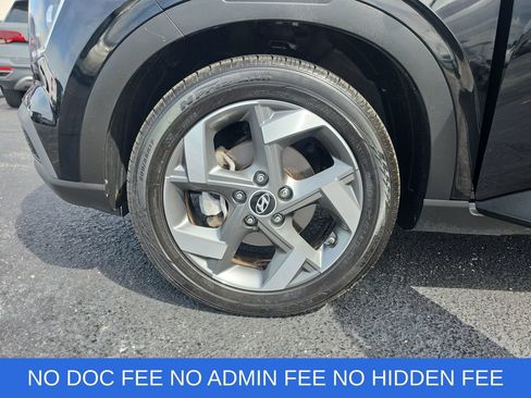 Used 2025 Hyundai Venue SEL FWD image 30