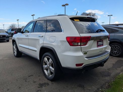 Used 2013 Jeep Grand Cherokee Overland Summit image 6