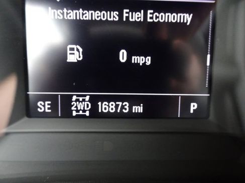 Used 2023 Chevrolet TrailBlazer LT w/ Convenience Package AWD/4WD image 24