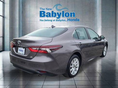 Used 2023 Toyota Camry LE image 4