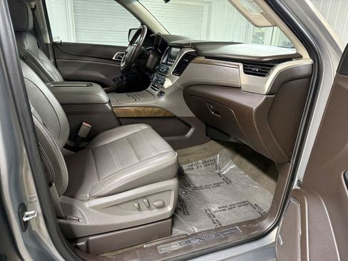 Used 2019 GMC Yukon XL Denali w/ Open Road Package AWD/4WD image 48