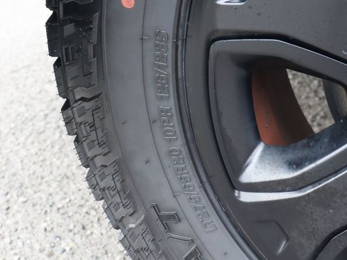 Used 2017 RAM 2500 Laramie w/ Sport Appearance Group image 53