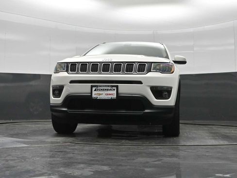 Used 2020 Jeep Compass Latitude AWD/4WD image 20