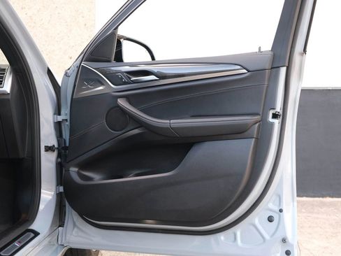 Used 2022 BMW X4 M40i image 31