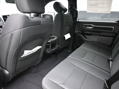New 2026 RAM 1500 Big Horn AWD/4WD image 9