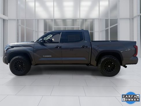Used 2022 Toyota Tundra SR5 w/ Convenience Package image 3