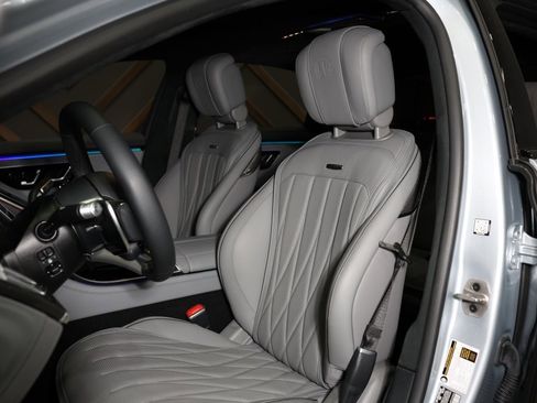 Used 2025 Mercedes-Benz S 63 AMG S image 6