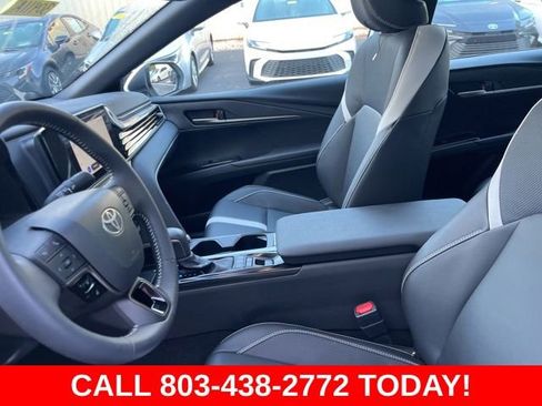 Used 2026 Toyota Camry SE FWD image 9