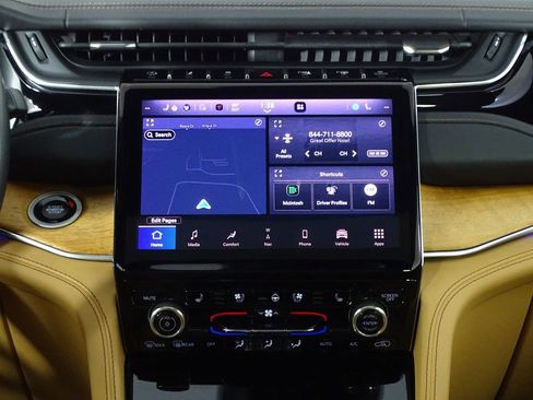 Used 2022 Jeep Grand Cherokee Summit image 35