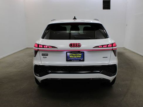 New 2026 Audi Q3 quattro 2.0T AWD/4WD image 4