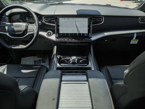 New 2026 Jeep Grand Wagoneer Limited AWD/4WD image 20