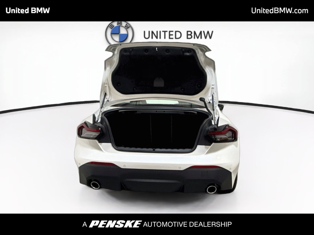 Certified 2026 BMW 230i Coupe w/ Convenience Package RWD image 21