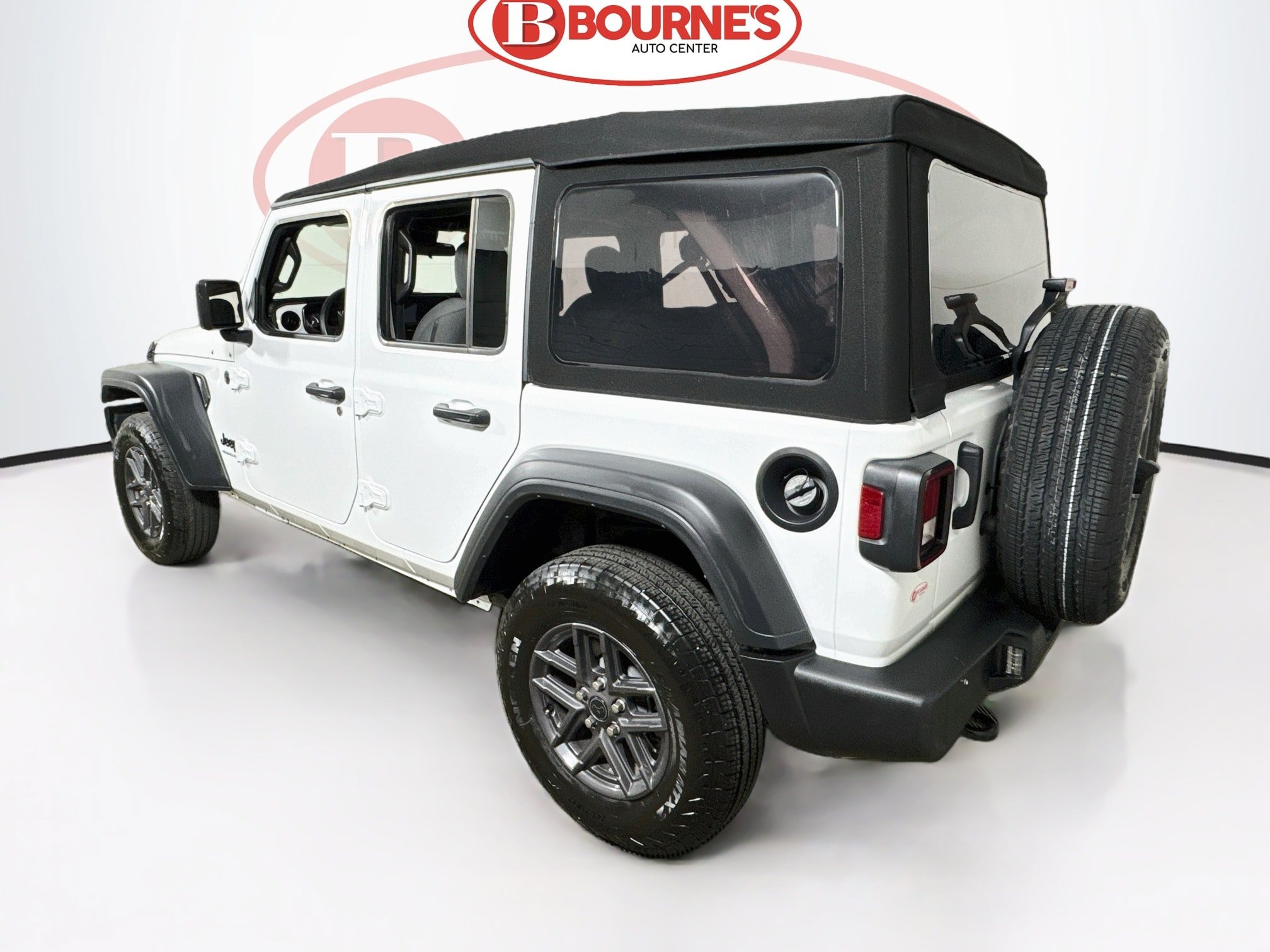 Used 2025 Jeep Wrangler Unlimited Sport AWD/4WD image 7