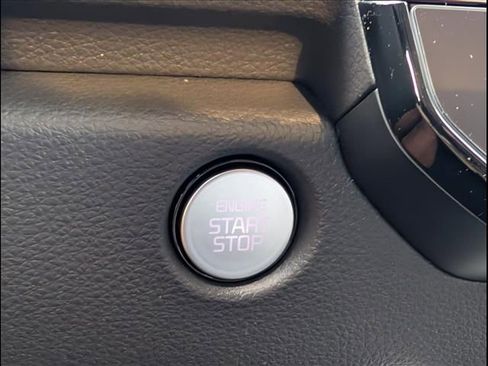 New 2026 Kia Carnival SX image 10