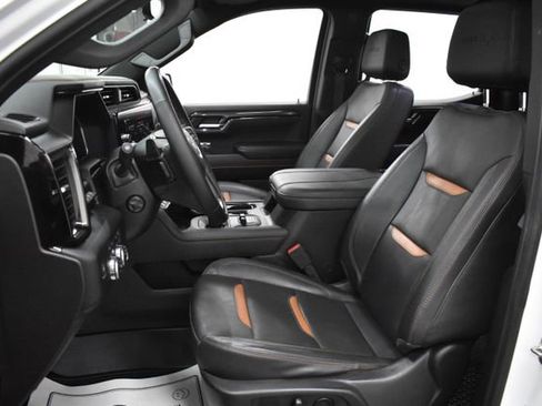 Used 2024 GMC Sierra 1500 AT4 w/ Technology Package image 27