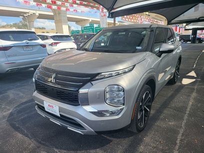 Used 2024 Mitsubishi Outlander AWD