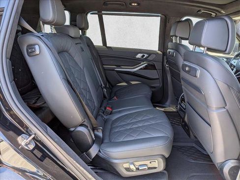 Used 2024 BMW X7 xDrive40i AWD/4WD image 20