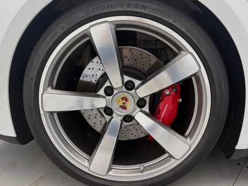 Certified 2024 Porsche 911 Turbo AWD/4WD image 22