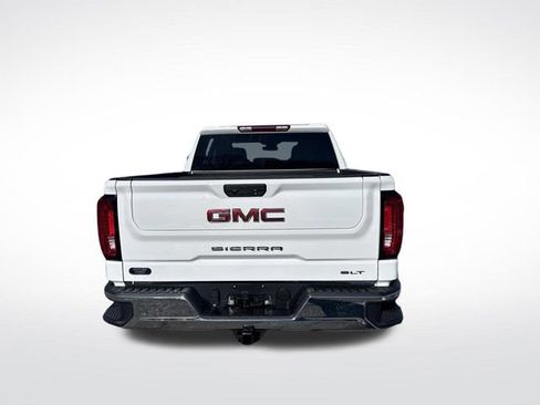 Used 2025 GMC Sierra 1500 SLT image 4