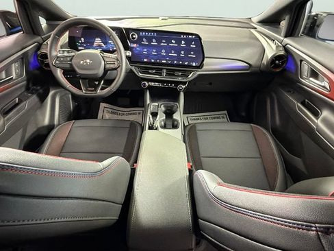 Certified 2026 Chevrolet Equinox EV RS AWD/4WD image 31
