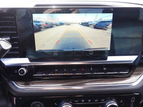 Used 2023 GMC Sierra 1500 Elevation image 45