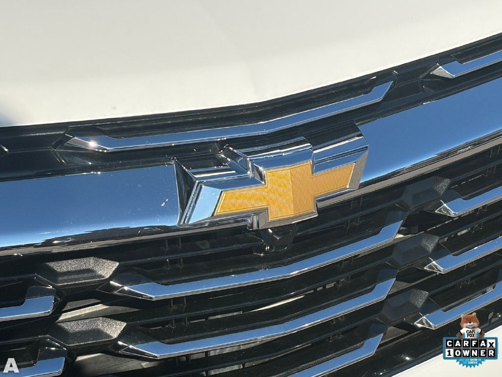 Used 2025 Chevrolet Equinox LT FWD image 9