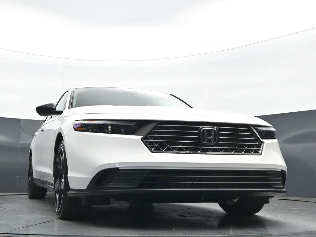 Used 2026 Honda Accord SE image 33