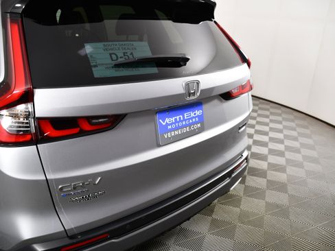 Used 2023 Honda CR-V Sport Touring image 15