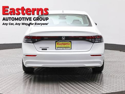 Used 2024 Honda Accord EX image 6