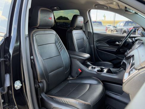 Used 2023 GMC Terrain AT4 AWD/4WD image 30