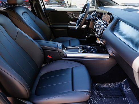 New 2025 Mercedes-Benz GLA 250 image 16