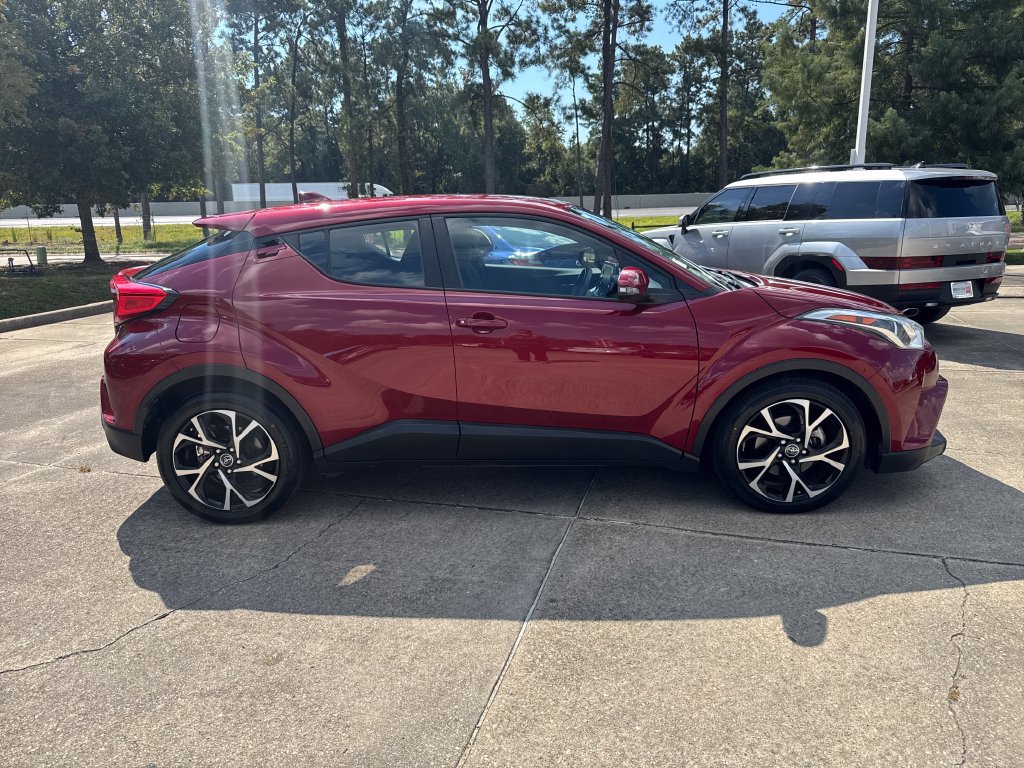 Certified 2019 Toyota C-HR XLE FWD image 7