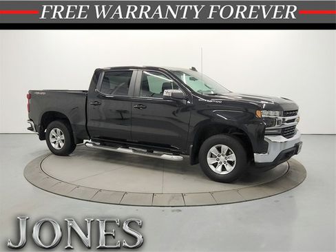 Used 2022 Chevrolet Silverado 1500 LT image 1