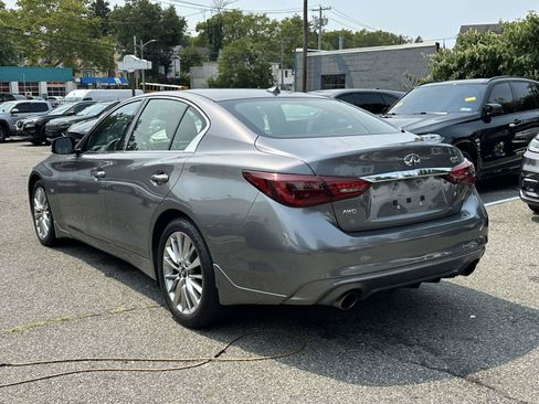 Used 2019 INFINITI Q50 Luxe w/ Essential Package (3.0T Luxe) AWD/4WD image 5