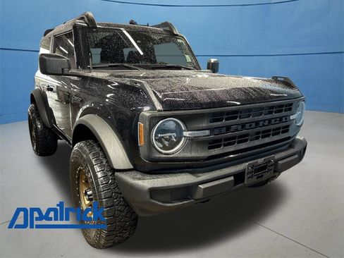 Used 2022 Ford Bronco 2-Door AWD/4WD image 1