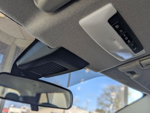Used 2024 Nissan Kicks S FWD image 27