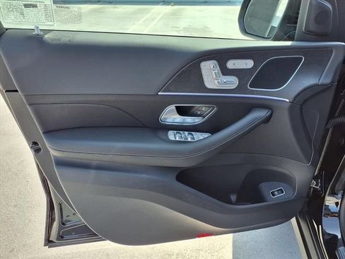 New 2025 Mercedes-Benz GLE 450 4MATIC image 11