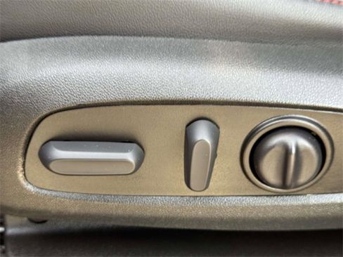 Used 2023 Chevrolet Traverse RS w/ LPO, Floor Liner Package image 18