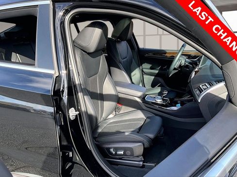 Used 2023 BMW X4 xDrive30i w/ Convenience Package image 7