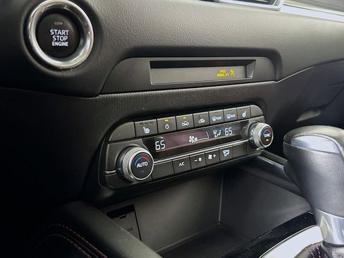 Used 2021 MAZDA CX-5 Carbon Edition image 19